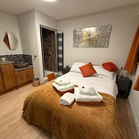 Orchard Retreat Staycation بوسطن المظهر الخارجي الصورة